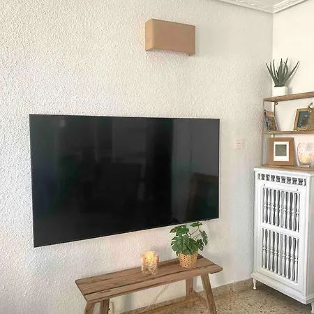 Acogedor A 5 Min Del Ave Apartament