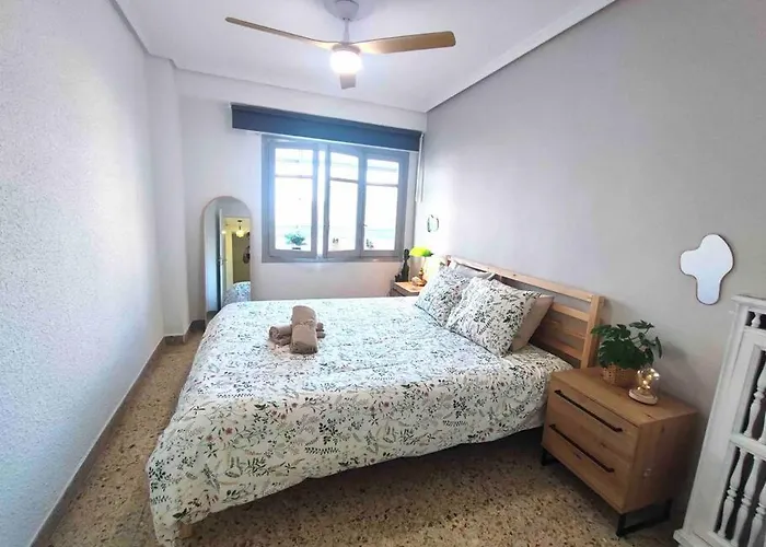 Acogedor A 5 Min Del Ave 아파트 사라고사